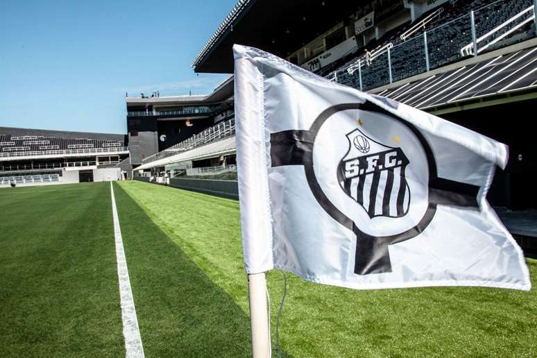 Bandeira do Santos na Vila Belmiro