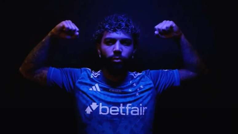 Anúncio de Gabigol pelo Cruzeiro teve música não autorizada de Milton Nascimento.