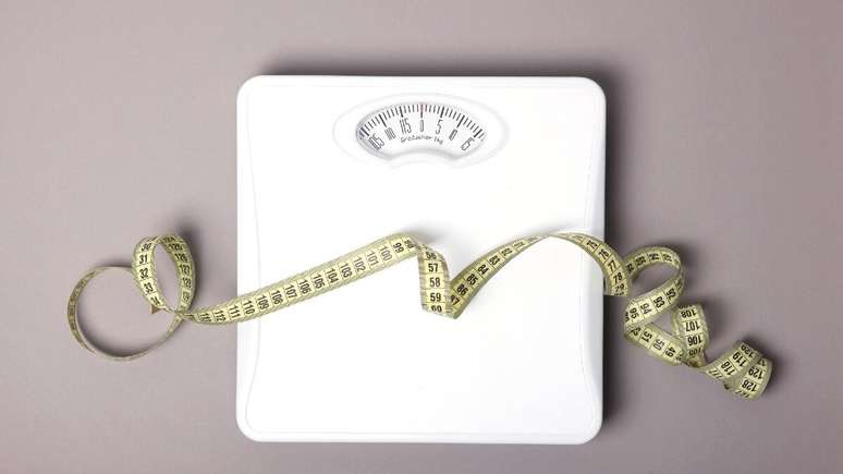 Muito além da estética: conheça outros benefícios do emagrecimento / Foto: Shutterstock