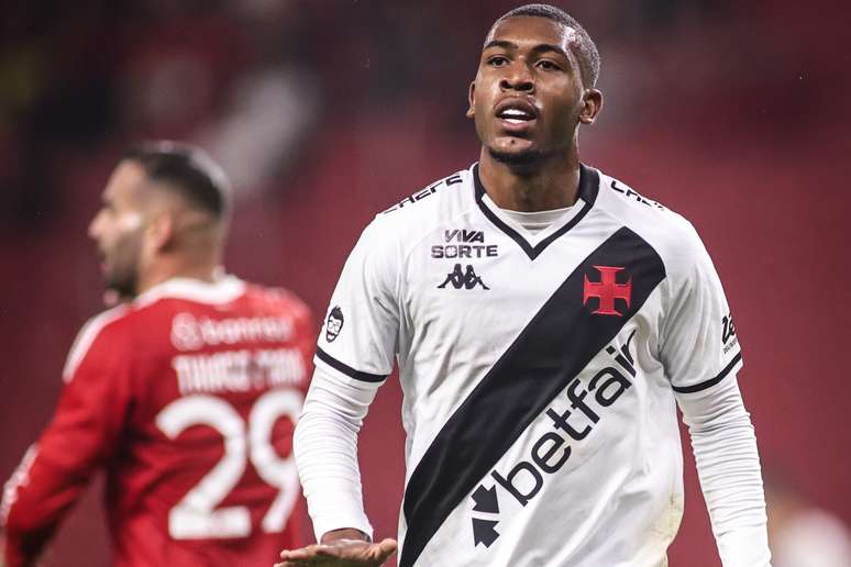 Vasco j&aacute; soma seis jogos sem vencer na temporada &ndash;