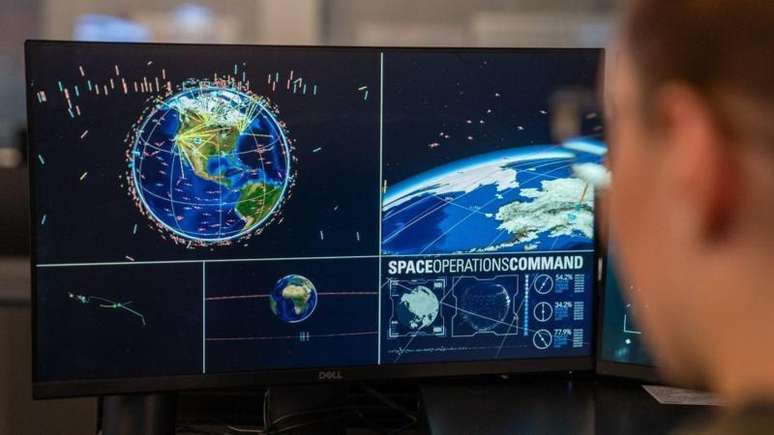 Da sua base no Colorado (EUA), a For&ccedil;a Espacial americana pode rastrear m&iacute;sseis lan&ccedil;ados em qualquer parte do mundo