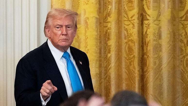 Trump levou a sério as recentes publicações de Medvedev