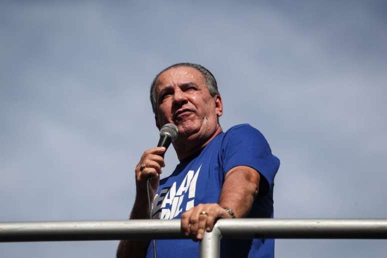 Sem a presença do ex-presidente Jair Bolsonaro, impedido de deixar sua residência aos finais de semana por determinação do STF, o pastor Silas Malafaia acabou sendo o principal orador do ato realizado na Paulista neste domingo