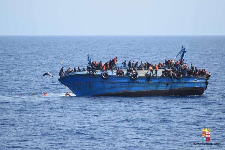 Tráfico de migrantes é comum na Península Arábica