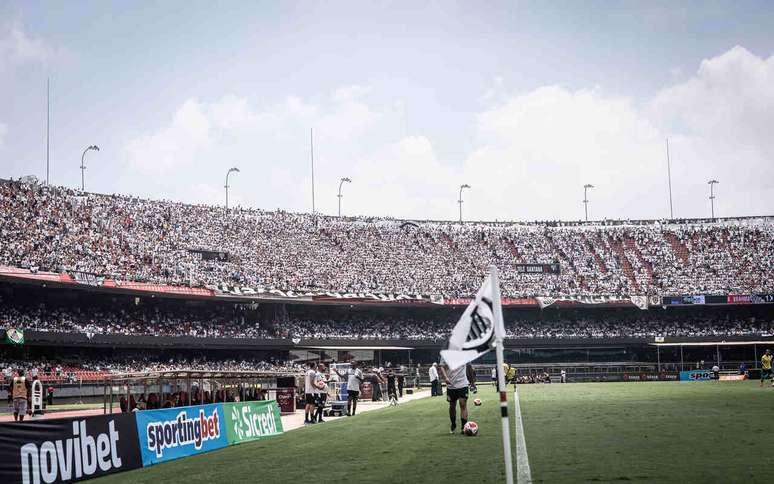 Santos jogará como mandante no Morumbis –