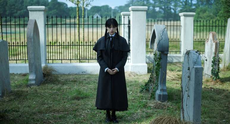 Jenna Ortega como Wadinha 