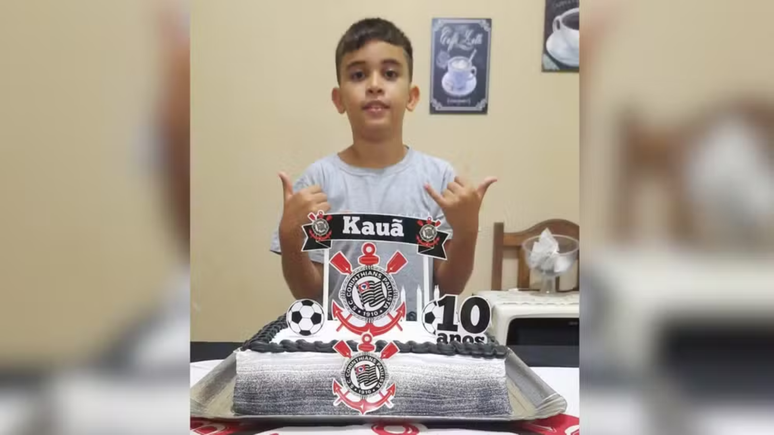 10 -year -old బాలుడు ఎస్పీ లోపలి భాగంలో తేలు ద్వారా కుంగిపోయిన తరువాత చనిపోతాడు