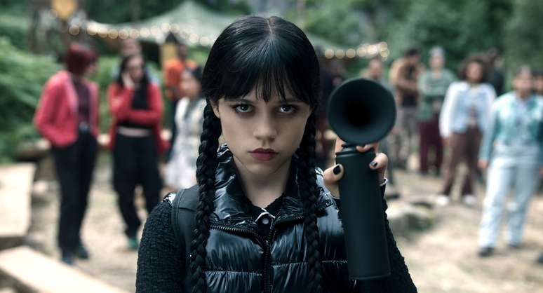 Jenna Ortega como Wadinha 