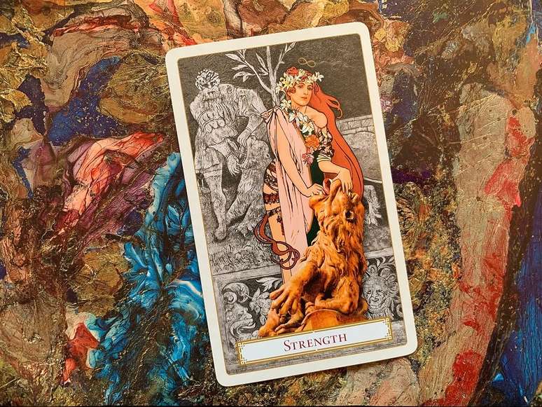 A For&ccedil;a: previs&otilde;es do Tarot para abril de 2019