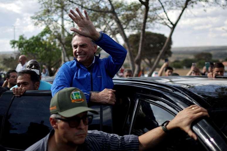 Moraes citou a partipa&ccedil;&atilde;o "dissimulada" do ex-presidente em manifesta&ccedil;&atilde;o no Rio