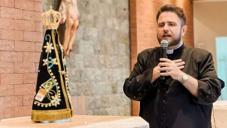 Cl&eacute;rigo tem comunidade virtual em que assinantes pagam R$ 7,99 mensais pelo conte&uacute;do