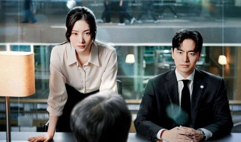 When do the next episodes of “Beyond Law” come out? Dorama with the star ‘Round 6’ has 12 chapters and is among the first 1 of Netflix