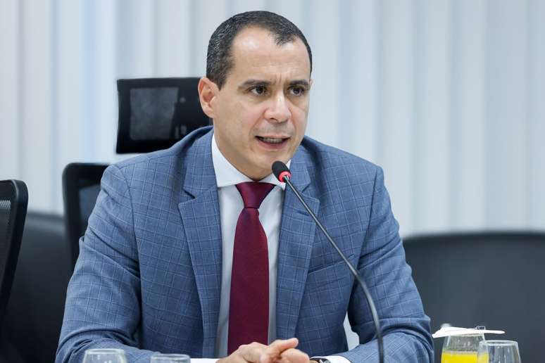 Promotor Hugo Casciano de Sant'Anna, coordenador do Centro de Apoio Operacional de Segurança Pública (CEOSP).