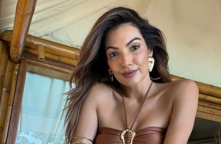 Total trend: Brown also invades the famous beach clothing