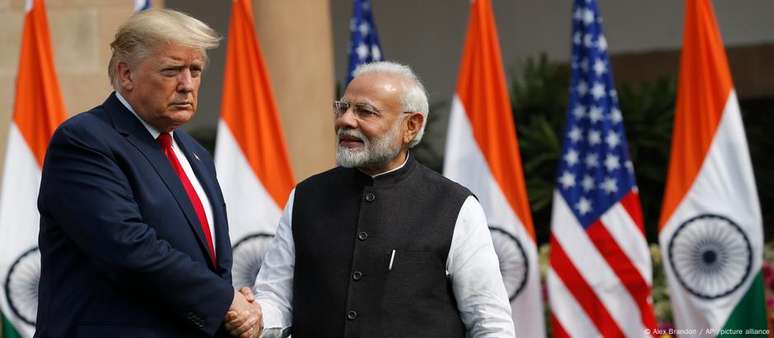Trump com o premiê indiano, Narendra Modi [foto de 2020]