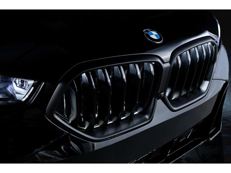 Novo BMW X6 xDrive40i M Sport Dark Edition
