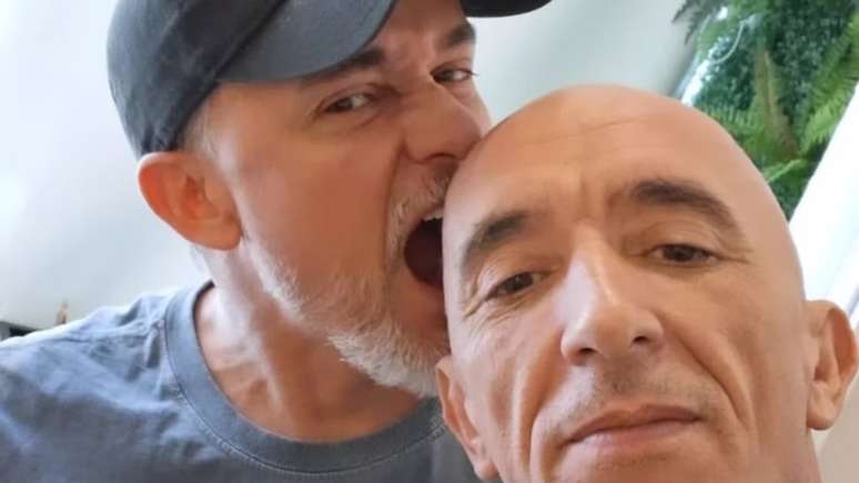 The brothers carnation get together and share the web: “We have won many demons”
