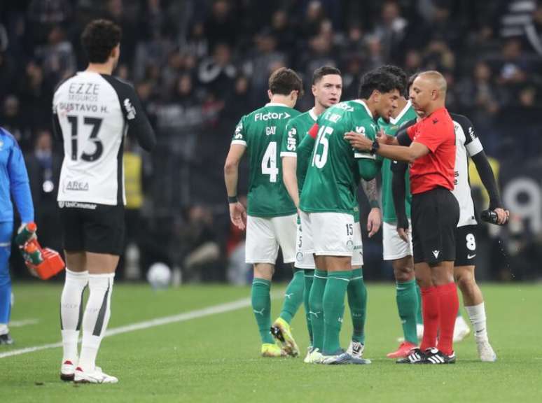 Palmeiras aposta em jovens e carece de novos l&iacute;deres mais experientes