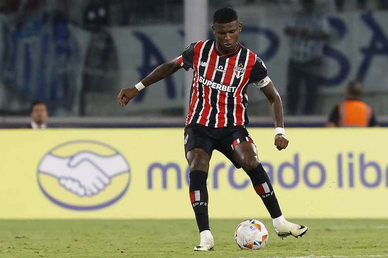 Arboleda desfalca o S&atilde;o Paulo nos pr&oacute;ximos jogos &ndash;