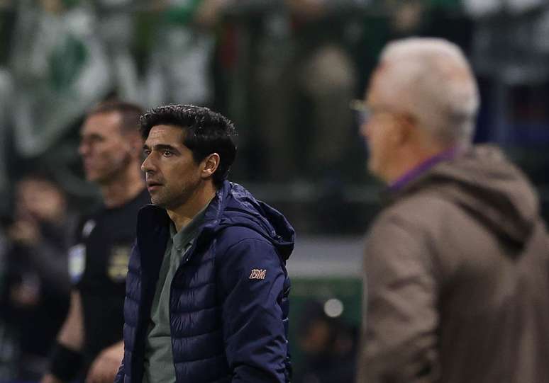 O t&eacute;cnico Abel Ferreira, do Palmeiras, em jogo contra o Corinthians durante partida v&aacute;lida pelas oitavas de final, da Copa do Brasil, na arena Allianz Parque.