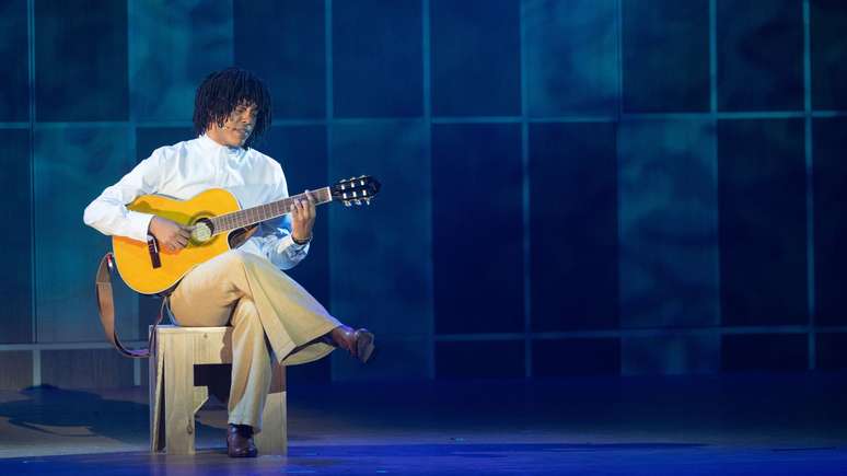 ‘Djavan – O Musical: Vidas pra Contar’ chega a São Paulo após grande sucesso no Rio