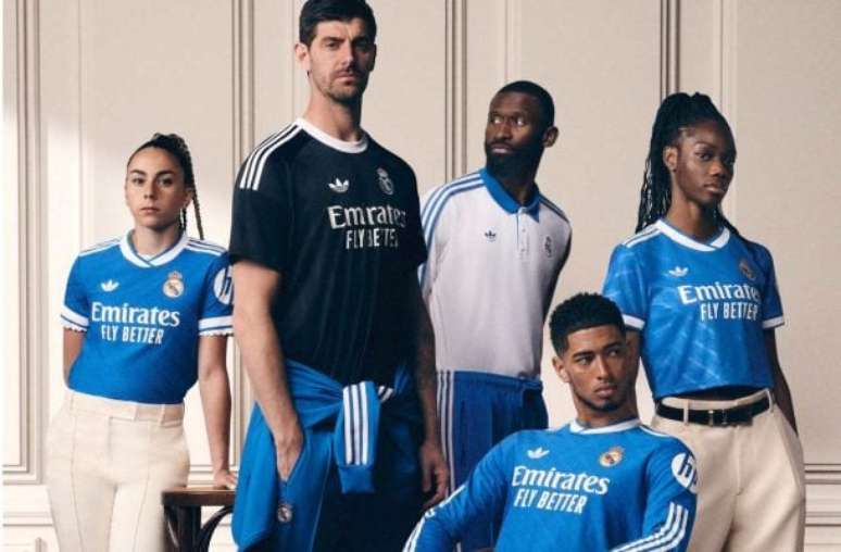 Imagens do novo terceiro uniforme do Real Madrid –