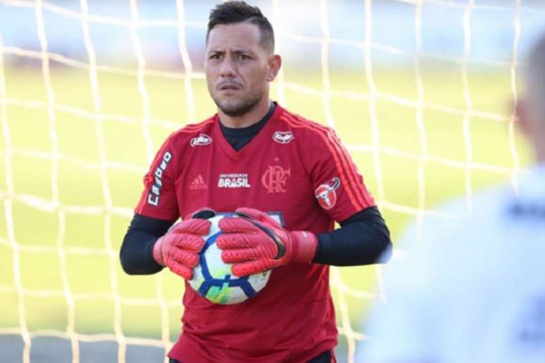 Diego Alves , ex-goleiro do Flamengo