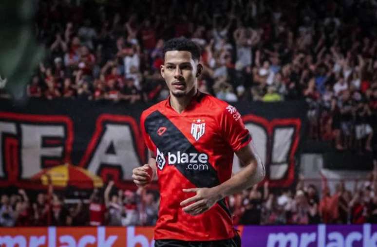 David Ricardo em a&ccedil;&atilde;o pelo Botafogo &ndash;