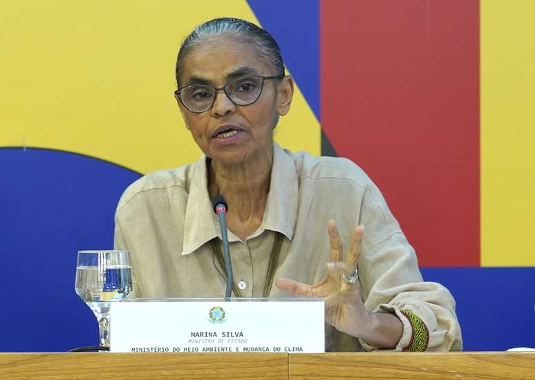 Marina Silva durante coletiva no Planalto