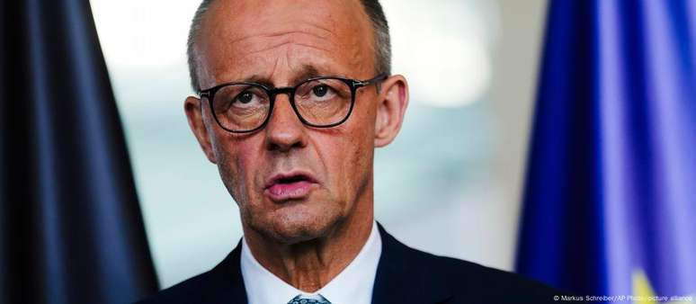 "A&ccedil;&atilde;o militar israelense ainda mais dura em Gaza torna cada vez mais dif&iacute;cil &agrave; Alemanha ver como esses objetivos ser&atilde;o alcan&ccedil;ados&rdquo;, disse Merz