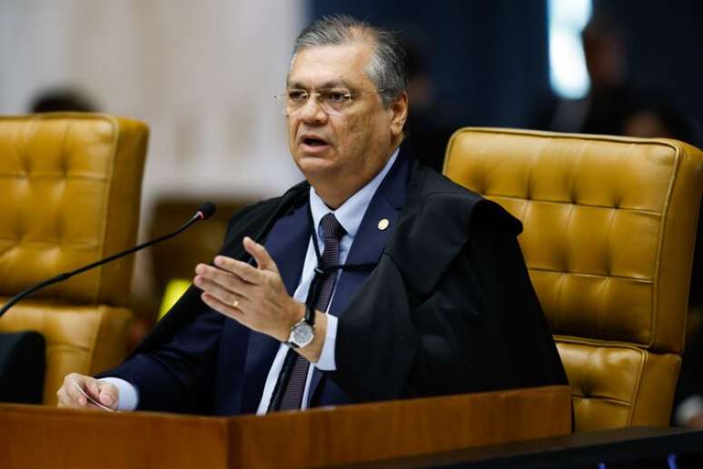 No voto, Dino afirma que o caso das mulheres v&iacute;timas de viol&ecirc;ncia dom&eacute;stica se enquadra nas situa&ccedil;&otilde;es de vulnerabilidade tempor&aacute;ria