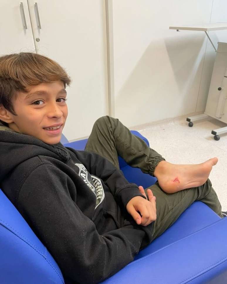 Vicente, filho mais velho de Let&iacute;cia e Juliano Cazarr&eacute;