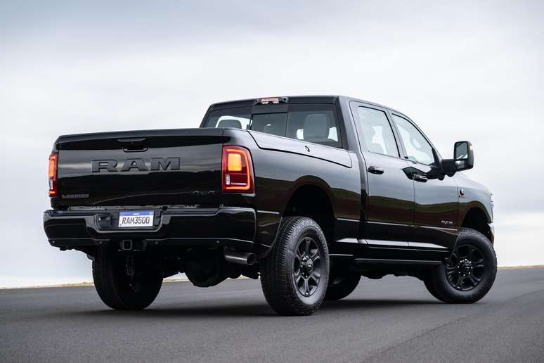 Ram 3500 Laramie Night Edition