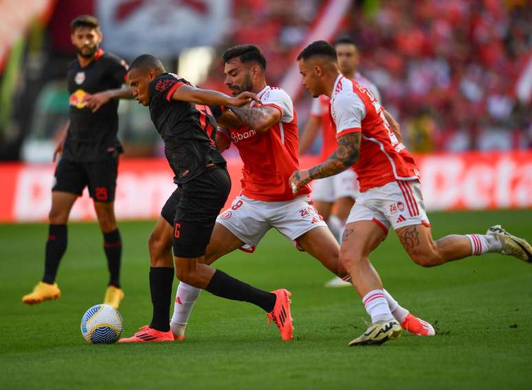 Jhon Jhon, jogador do Red Bull Bragantino. 