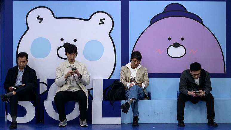 Pesquisas mostram que cada vez mais sul-coreanos se sentem socialmente isolados