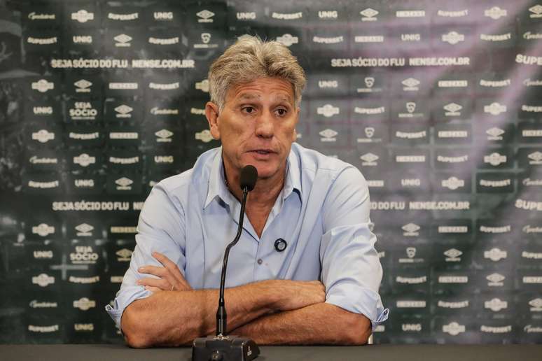 Renato Gaúcho na Neoquímica Arena (FOTO: LUCAS MERÇON / FLUMINENSE F.C.)