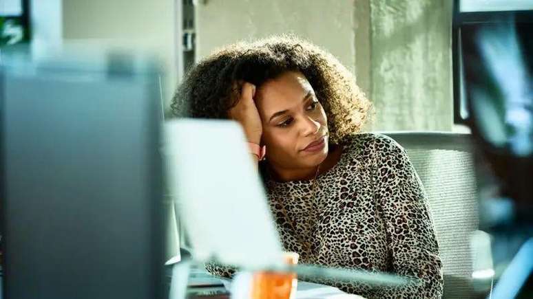 The lack of opportunities to development of career and in challenges can generate feelings of rust The lack of opportunities to development of career and in challenges can generate feelings of rust