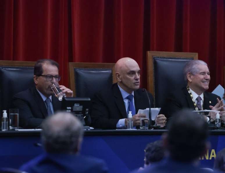O ministro Alexandre de Moraes durante palestra na abertura da Semana Jurídica do TCE-SP