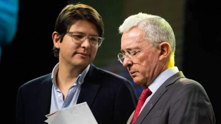 Com o apoio do ex-presidente &Aacute;lvaro Uribe, Miguel Uribe Turbay se tornou um dos senadores mais populares do pa&iacute;s