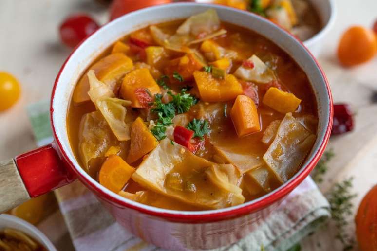 5 practical and delicious soups for dinner on cold days
