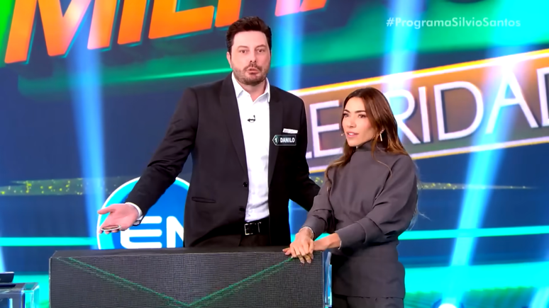Danilo Gentili e Patrícia Abravanel no Show do Milhão
