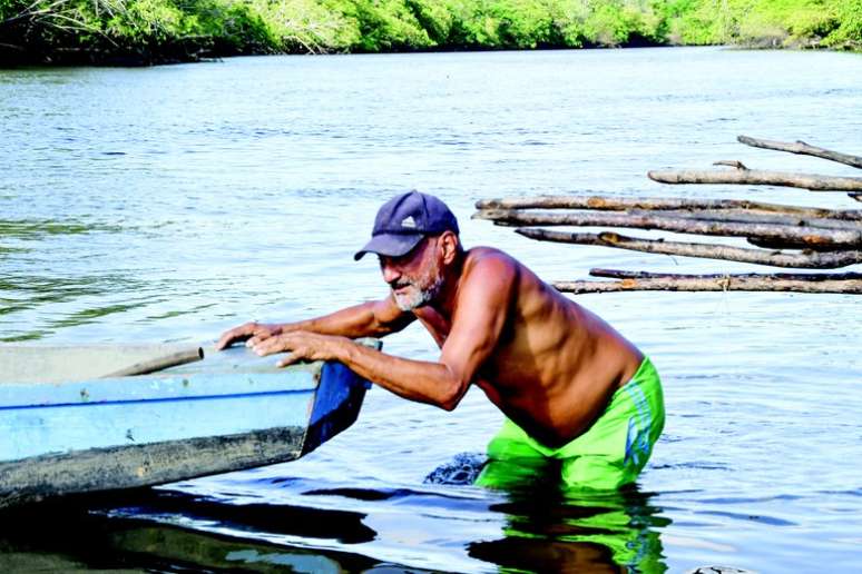 De janeiro a mar&ccedil;o de 2025, Bayeux perdeu 50 empregos formais. As classes D e E concentram 61,8% das remunera&ccedil;&otilde;es