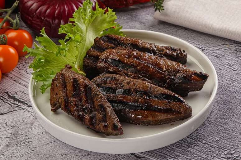 Grilled liver steak 