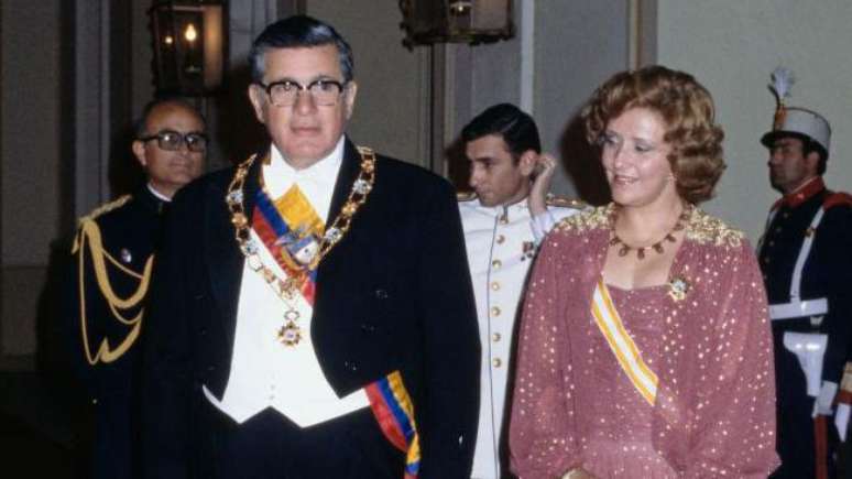 Os av&oacute;s maternos de Miguel Uribe, o ex-presidente Julio Cesar Turbay Ayala e Nydia Quintero