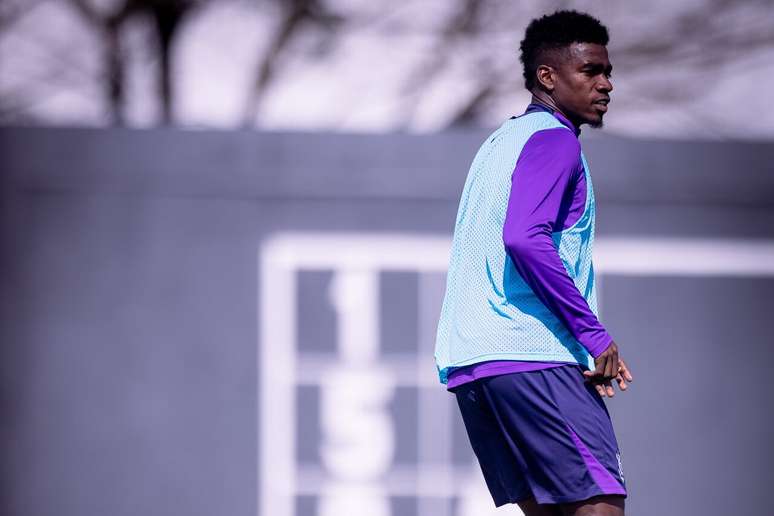 Corinthians tem d&iacute;vida com Santos Laguna referente a contrata&ccedil;&atilde;o de F&eacute;lix Torres &ndash;