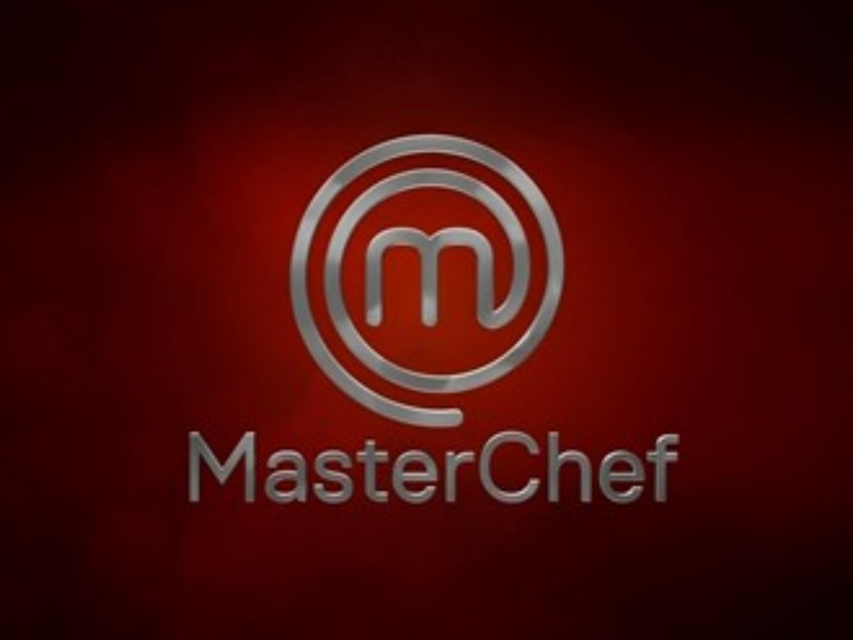 See list of 12 participants from “Master Chef Celebrities”