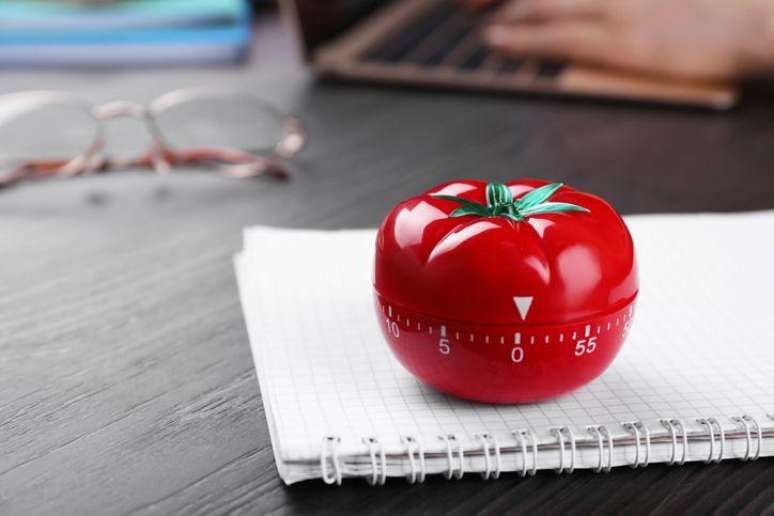 O método Pomodoro de gestão do tempo pode nos ajudar a concentrar