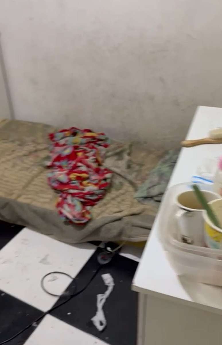 Veja quarto onde estavam beb&ecirc; de 8 meses e irm&atilde;o de 5 anos no Rio &mdash;