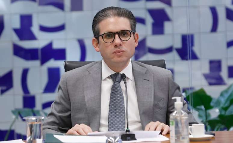 Motta apresentou algumas dessas propostas mais cedo na reunião de líderes desta terça-feira, 12.