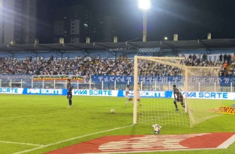 Chuva forte marcou a primeira etapa –